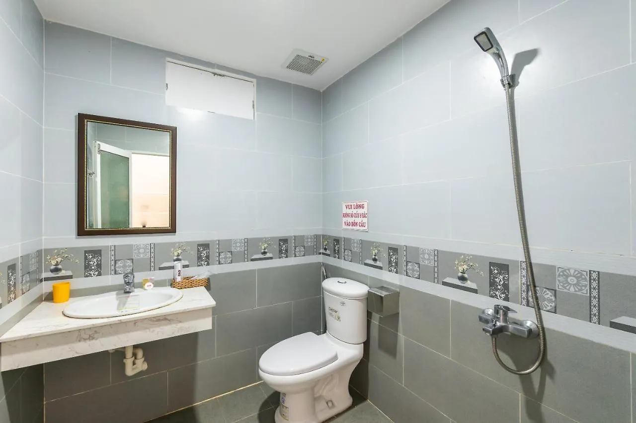 Bong House Homestay 2 Χόι Αν 2*,